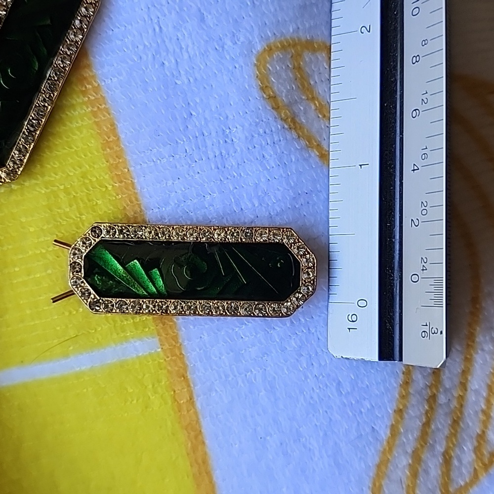 Vintage Jeweled Barrettes Green with rhinestones - Picture 8 of 8